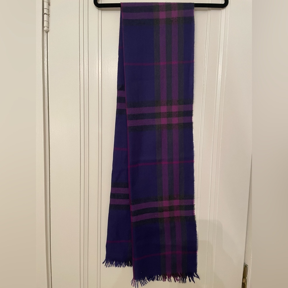 Burberry Cashmere Plaid Print Scarf